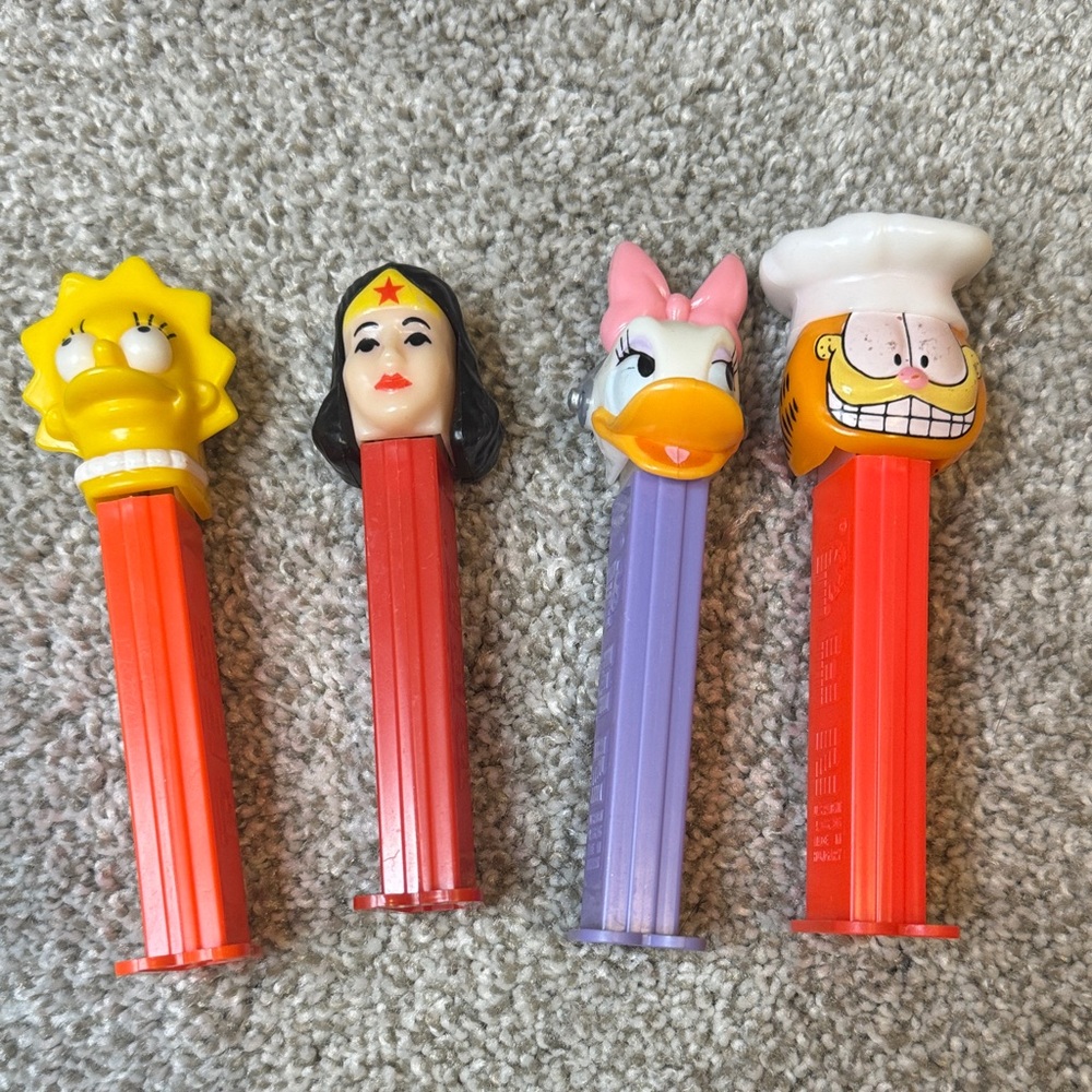 4 Vintage Character Pez Dispensers